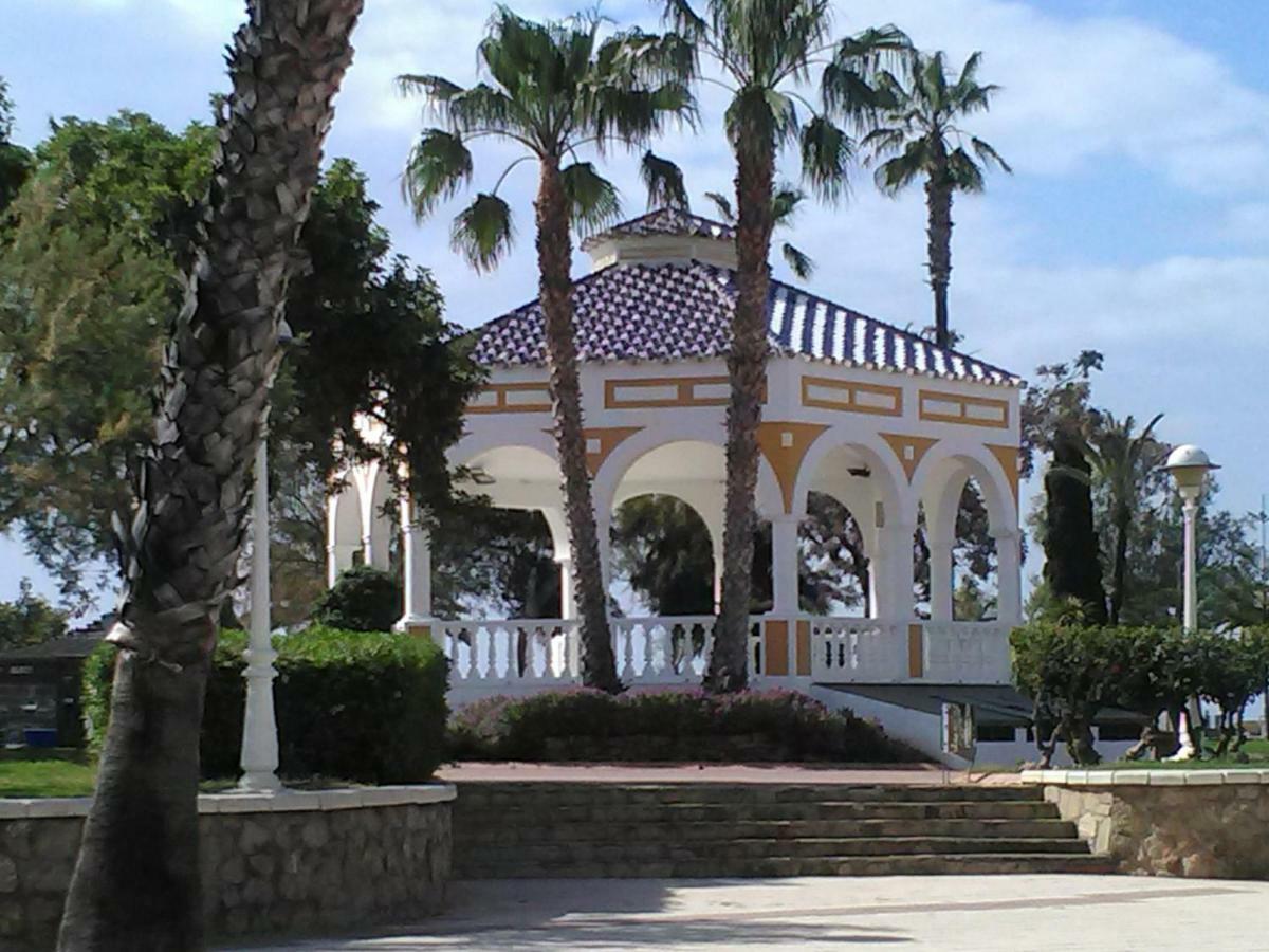 Casa Rosa Apartment Torre Del Mar Exterior photo